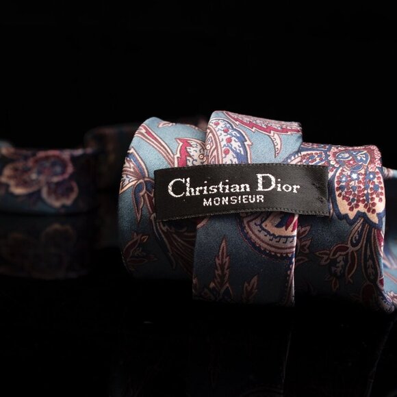 Christian Dior Monsieur Paisley Silk Tie - Picture 2 of 9